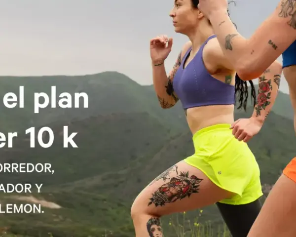 Dos corredoras con tatuajes entrenan para un plan de 10 km. Rob Watson, corredor y entrenador, ofrece su guía.